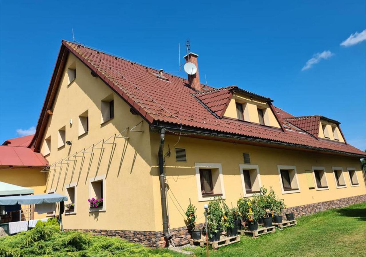Appartamento Rezidence Lipka Králíky Esterno foto